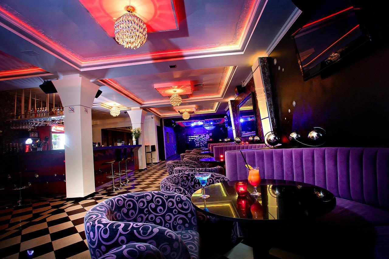 لوبان Hotel Restauracja Teczowa المظهر الخارجي الصورة