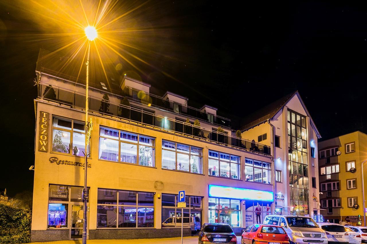 لوبان Hotel Restauracja Teczowa المظهر الخارجي الصورة