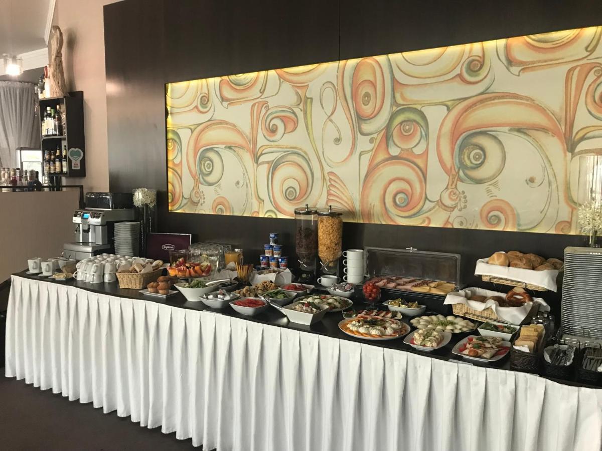 لوبان Hotel Restauracja Teczowa المظهر الخارجي الصورة